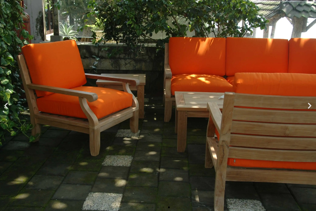 SET-93  RIVIERA MODULAR DEEP SEATING SET